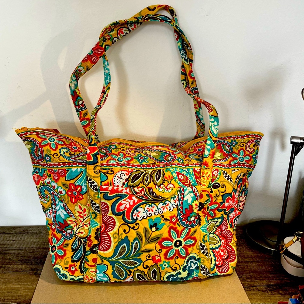 Vera Bradley Large Zip Tote – Retired Yellow Paisley Print